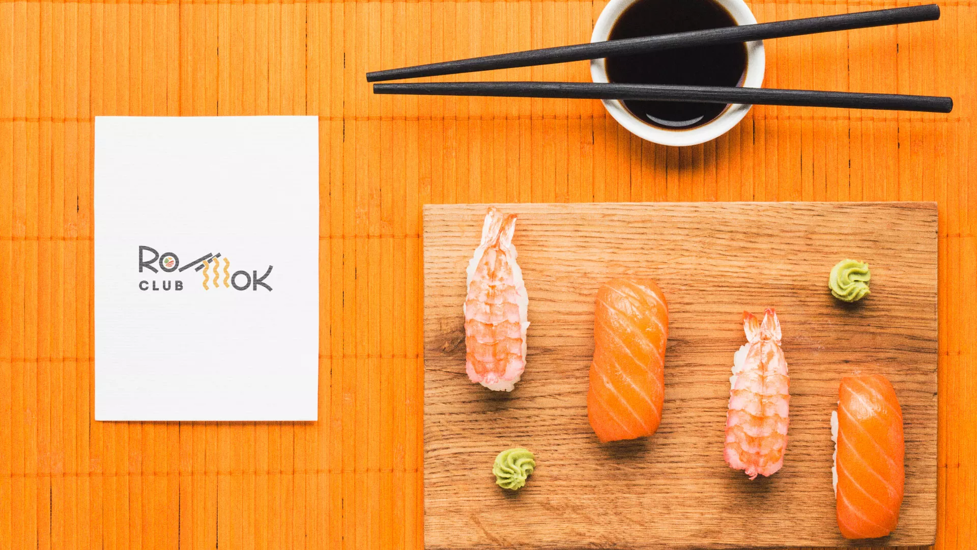 Создание логотипа суши-бара «Roll Wok Club» в Родниках
