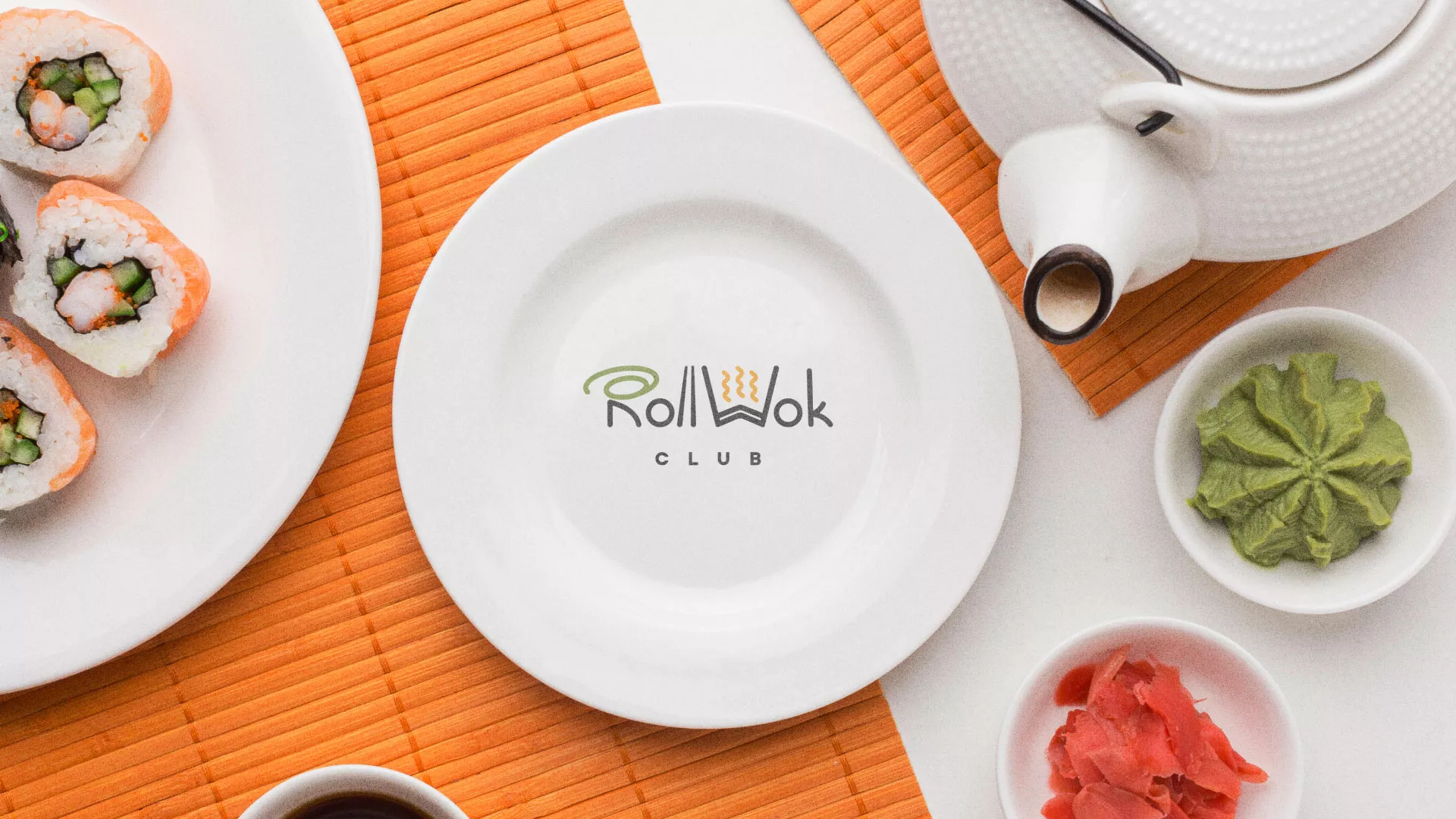 Разработка логотипа и фирменного стиля в Родниках для суши-бара «Roll Wok Club» Разработка логотипа и фирменного стиля в Родниках для суши-бара «Roll Wok Club»